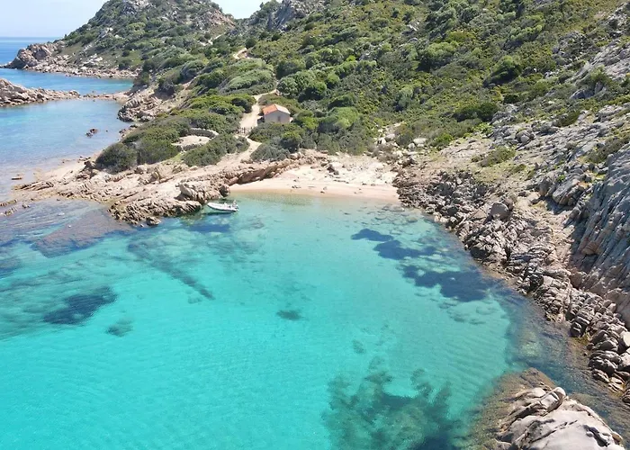 Stazzu Fioritu San Teodoro