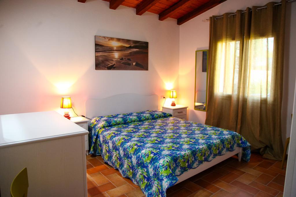 Iss Travel, Stazzu Fioritu - Ground Floor Apartments With Sea View Holiday home