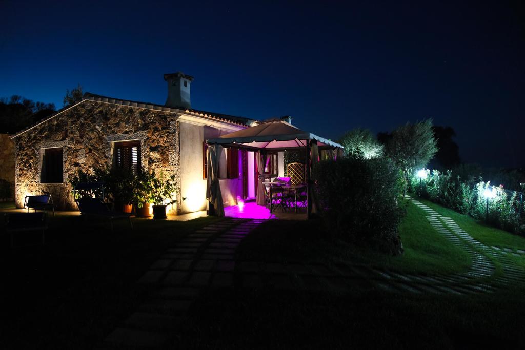 Holiday home Iss Travel, Stazzu Fioritu - Ground Floor Apartments With Sea View San Teodoro (Sardinia)